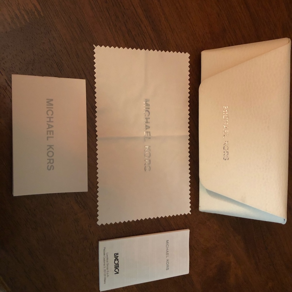 Micheal Kors Sunglasses Case